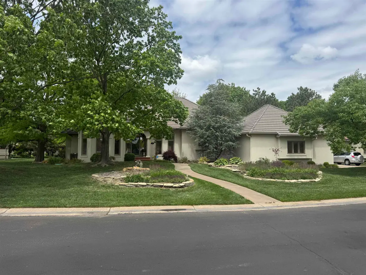 47 E Via Verde St, Wichita, KS 67230 - #1