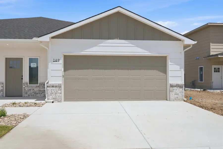 169 N Mendocino, Goddard, KS 67052 - #2