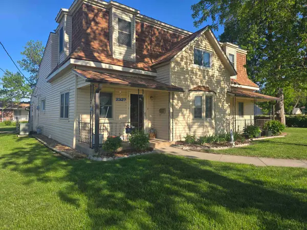 2327 & 2319 N. St., Belleville, KS 66935