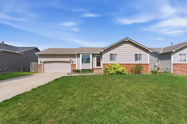 2325 S Shefford St, Wichita, KS 67209