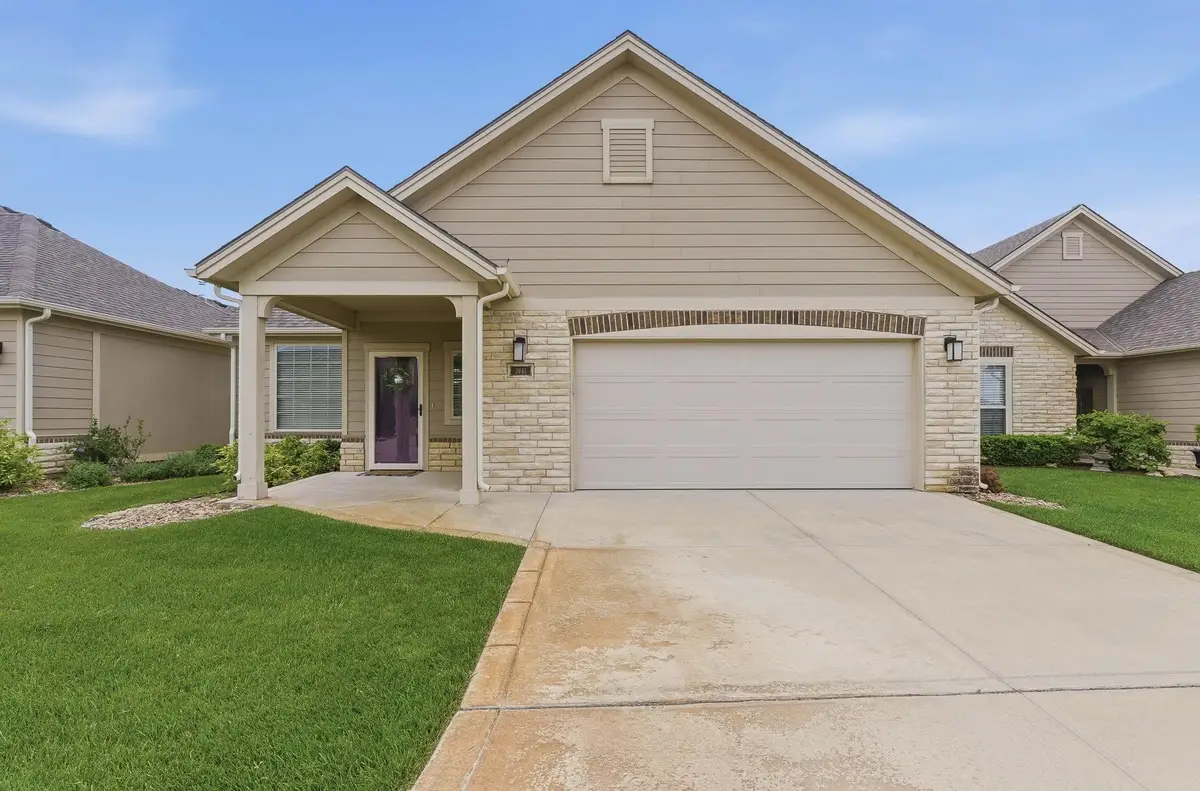 3941 N Solano Ct, Wichita, KS 67205 - #1