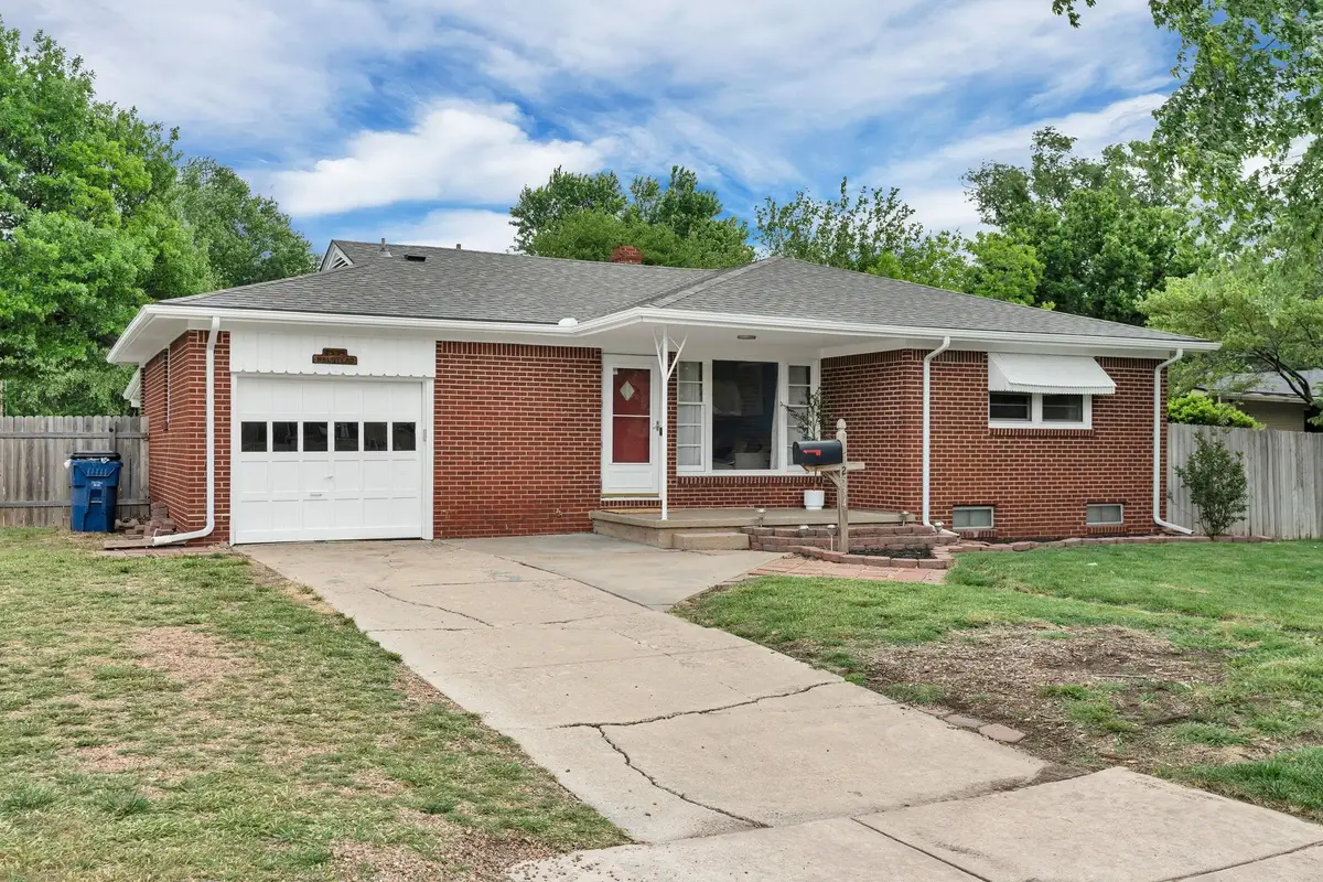 2534 N Halstead, Wichita, KS 67204 - #1