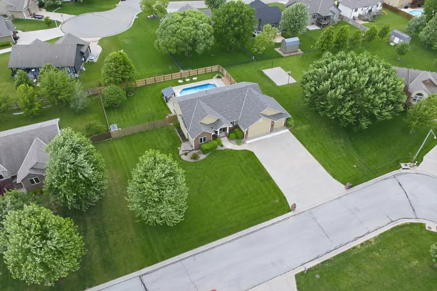 1335 Kala Ct, El Dorado, KS 67042 - #2