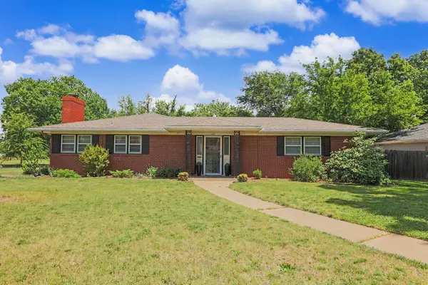 6202 E Beachy, Wichita, KS 67208