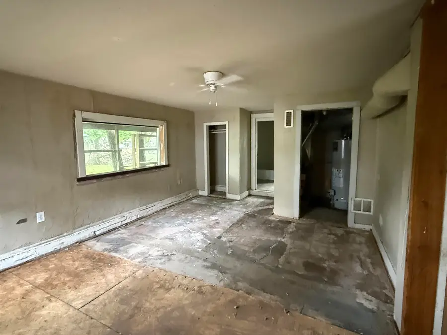 4521 W Newell Ave, Wichita, KS 67212 - #3