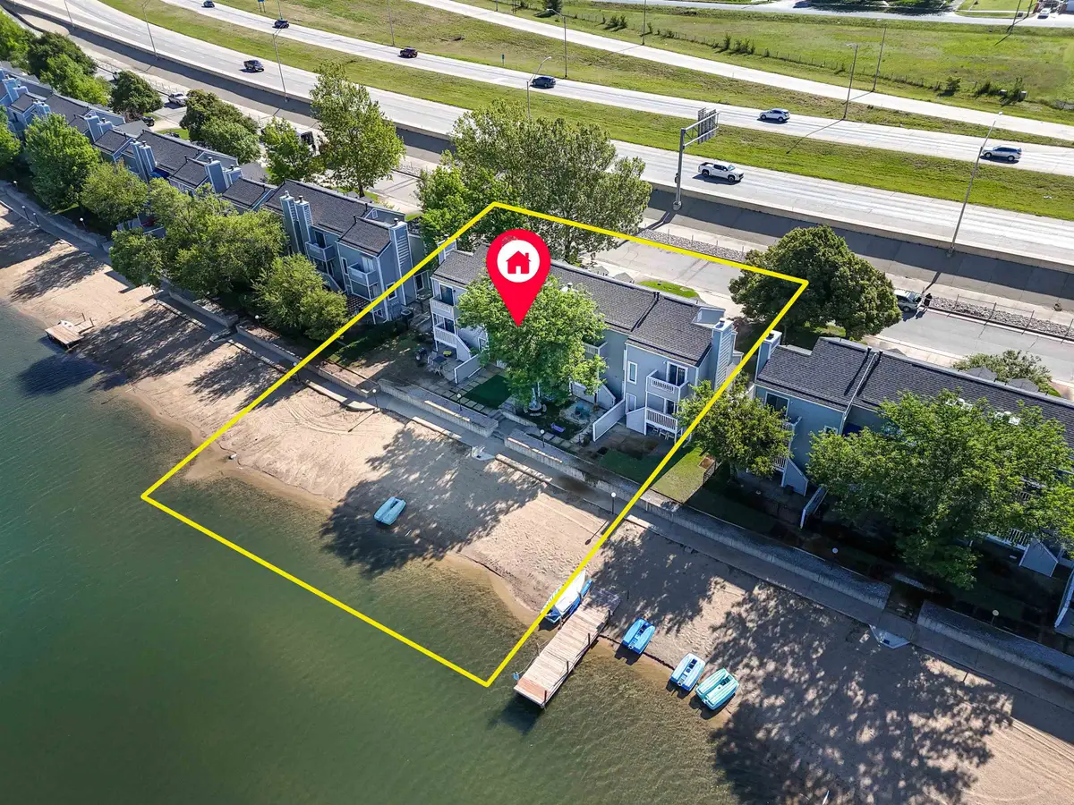1105 N Lakewind St, Wichita, KS 67212 - #1