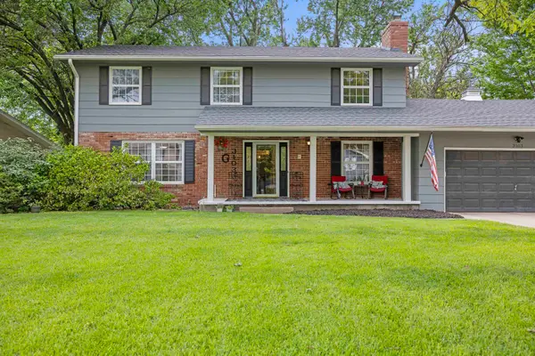3103 Northwestern Ave, Hutchinson, KS 67502