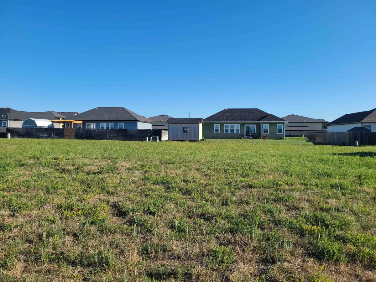 1431 Curtiss Dr., McPherson, KS 67460 - #1