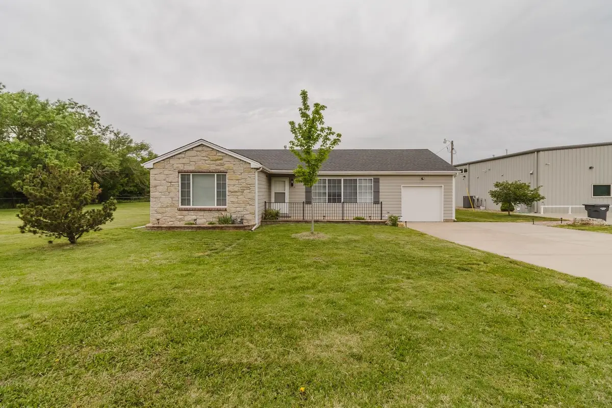2335 S Crest, Wichita, KS 67207 - #1