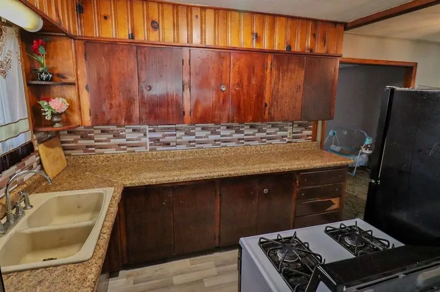 4704 S Water St, Wichita, KS 67217 - #3