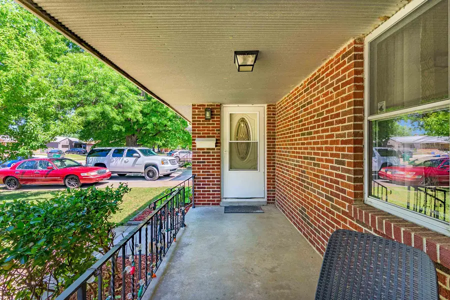 3823 E Funston St, Wichita, KS 67218 - #3