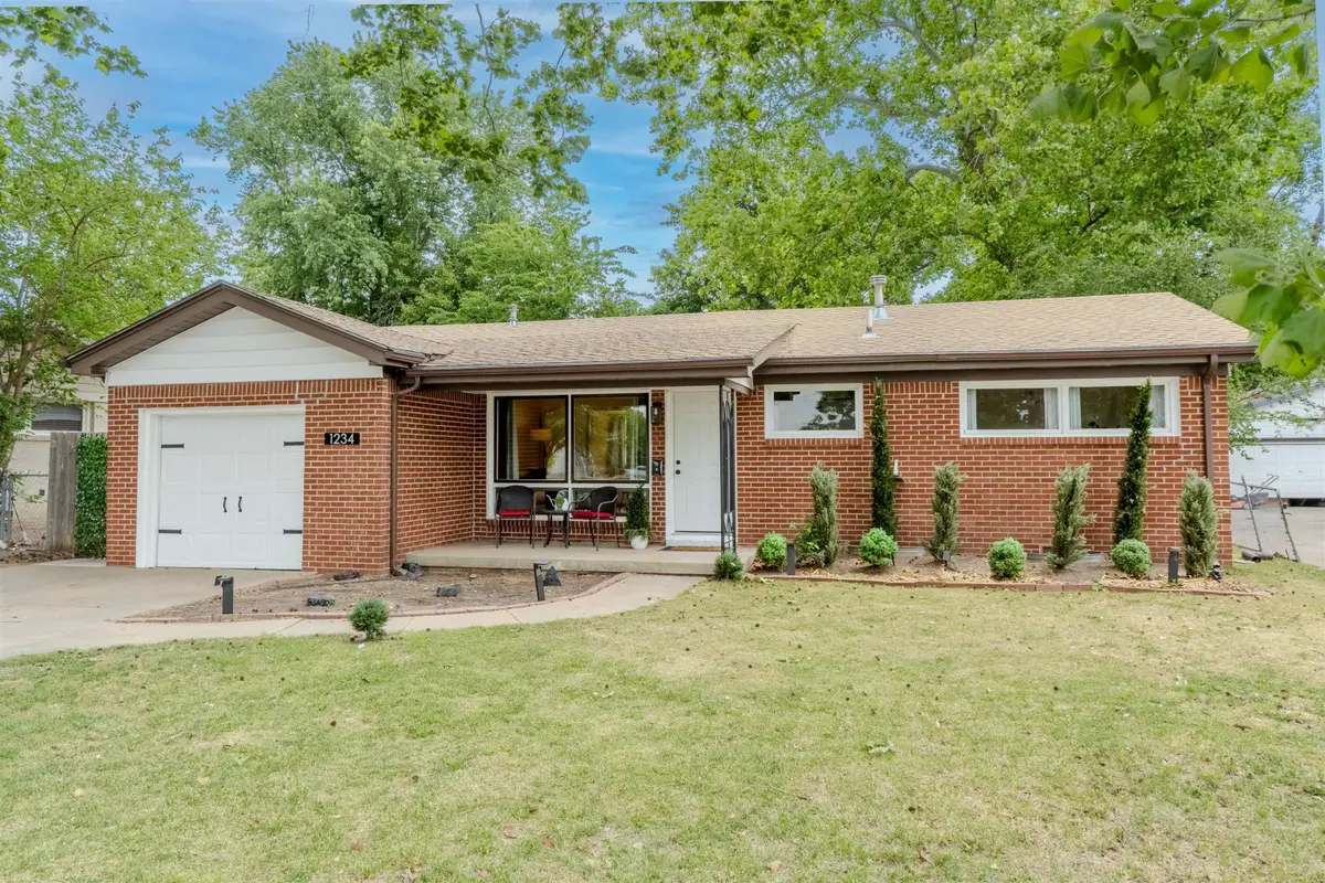 1234 N Buckner St, Derby, KS 67037 - #1