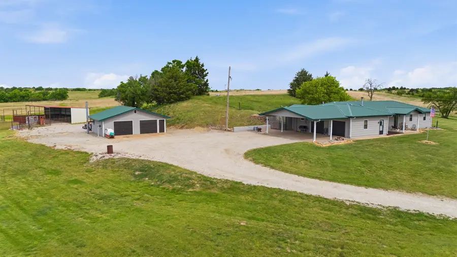 837 St Hwy 99, Severy, KS 67137 - #3