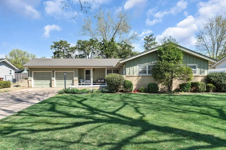 4102 W 17th St N, Wichita, KS 67212 - #2