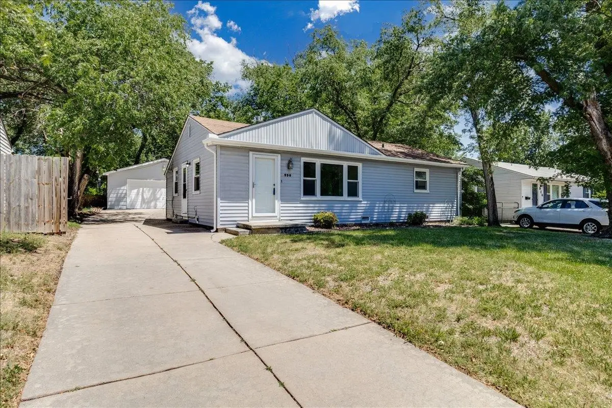930 N Westview, Derby, KS 67037 - #1