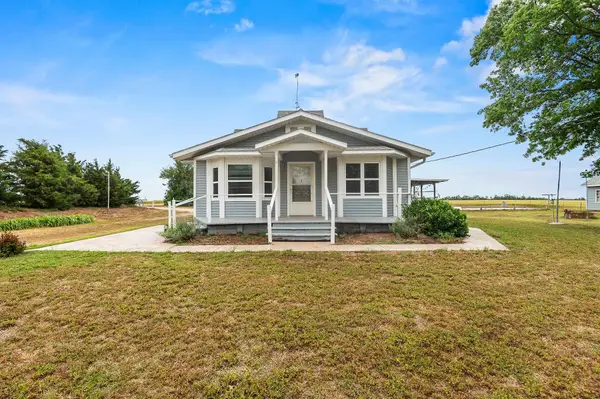 30121 W 63rd Street S, Cheney, KS 67050