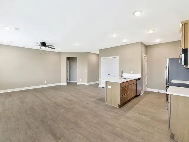 695 W Long Path Ct, Goddard, KS 67052 - #3