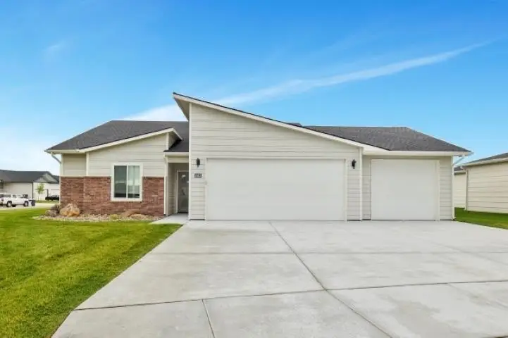 1013 W Long Path, Goddard, KS 67052 - #1