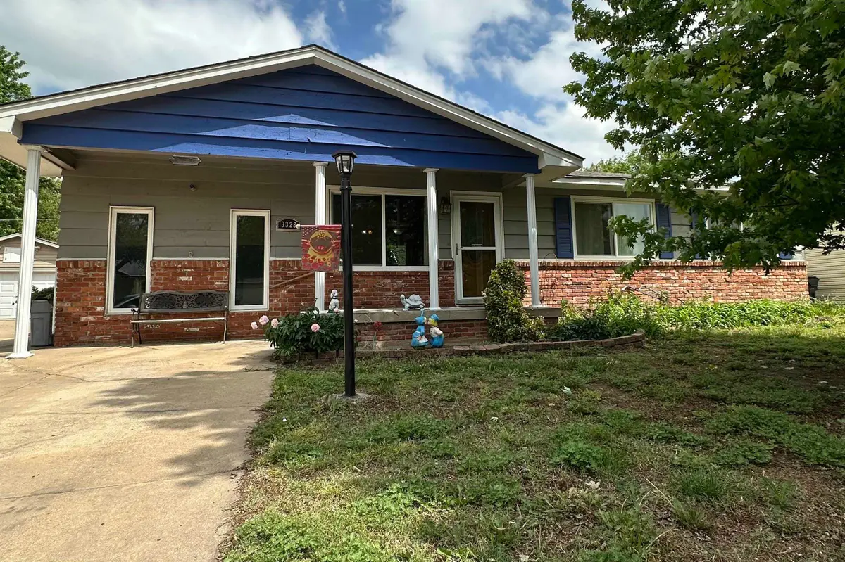 3328 S Chase Ave, Wichita, KS 67217 - #1