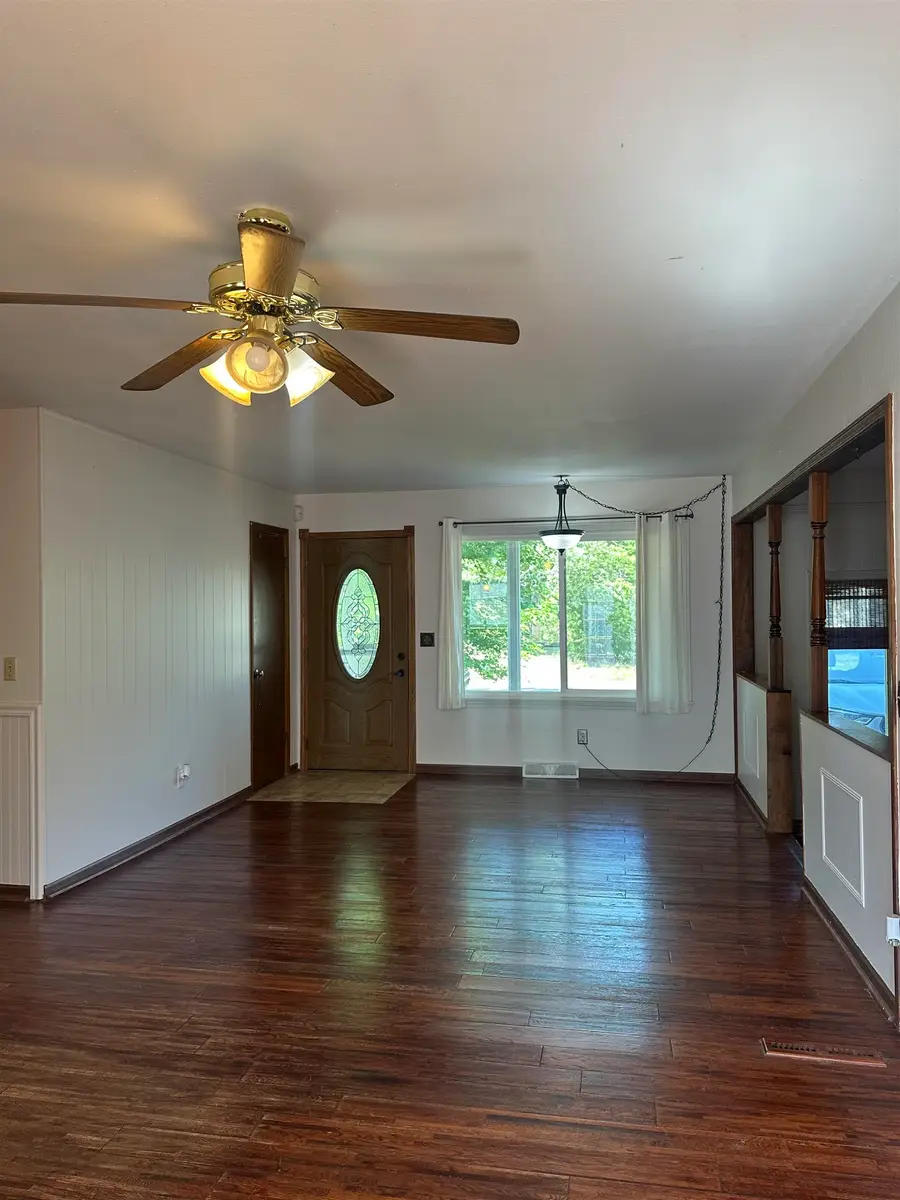 3328 S Chase Ave, Wichita, KS 67217 - #3