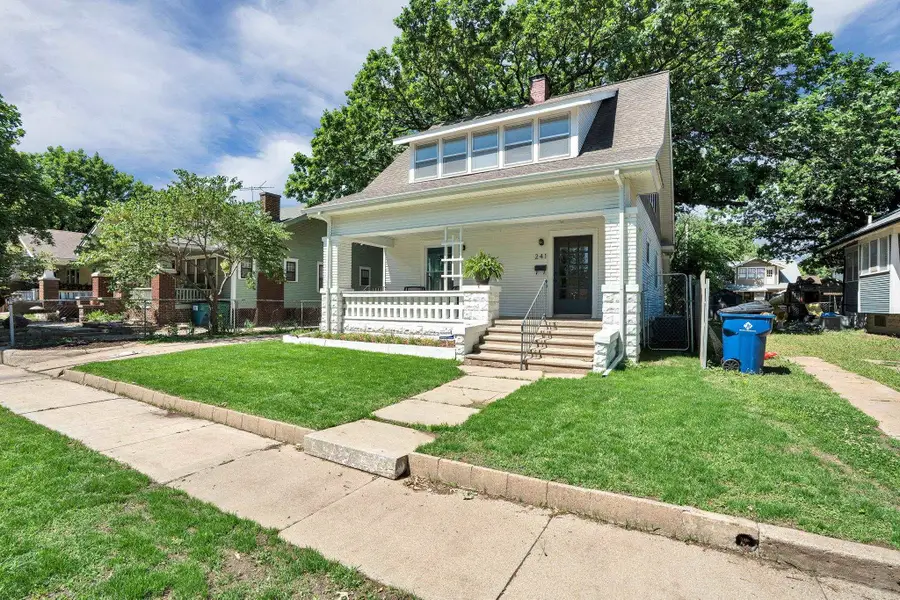 241 S Lorraine Ave, Wichita, KS 67211 - #2