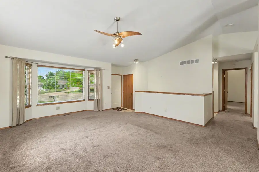632 N Cedar Downs Ct, Wichita, KS 67235 - #2