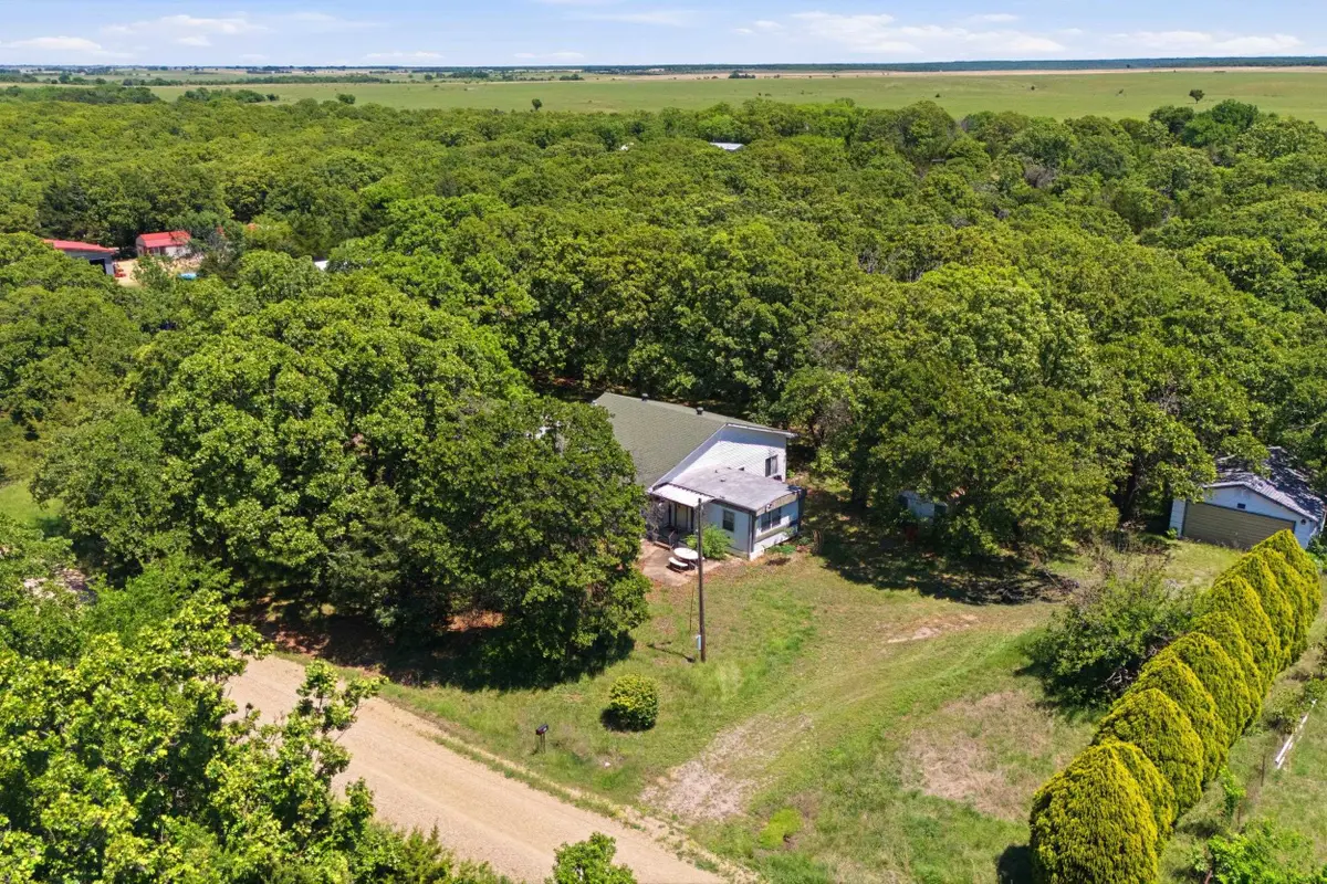 169 Blackjack Rd, Toronto, KS 66777 - #1