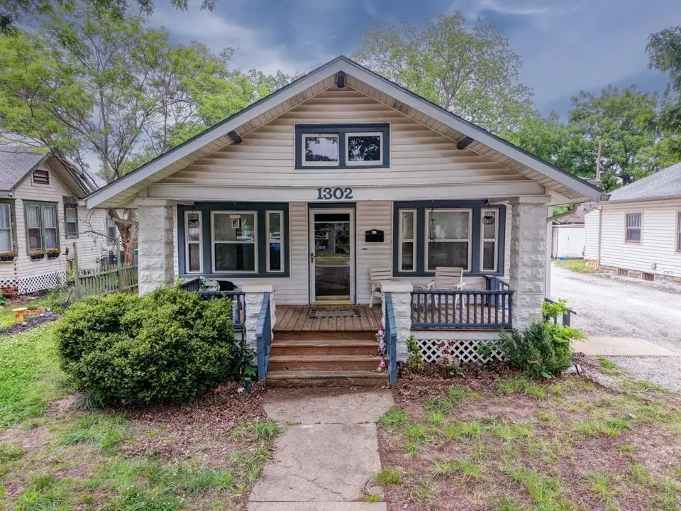 1302 Hackney, Winfield, KS 67156 - #1