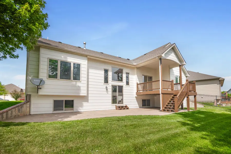 2034 S Sierra Hills Ct, Wichita, KS 67230 - #2