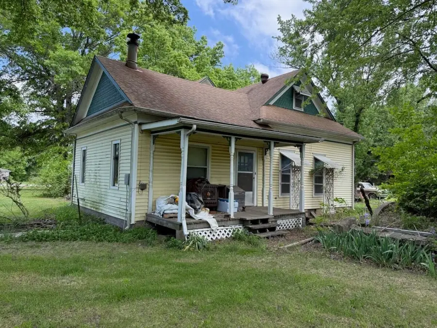 233 N Main St, Latham, KS 67072 - #3