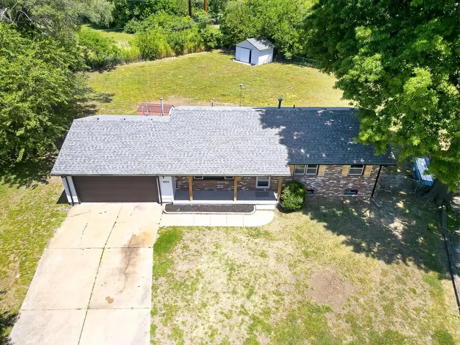 5952 N Palm Ln, Wichita, KS 67204 - #3