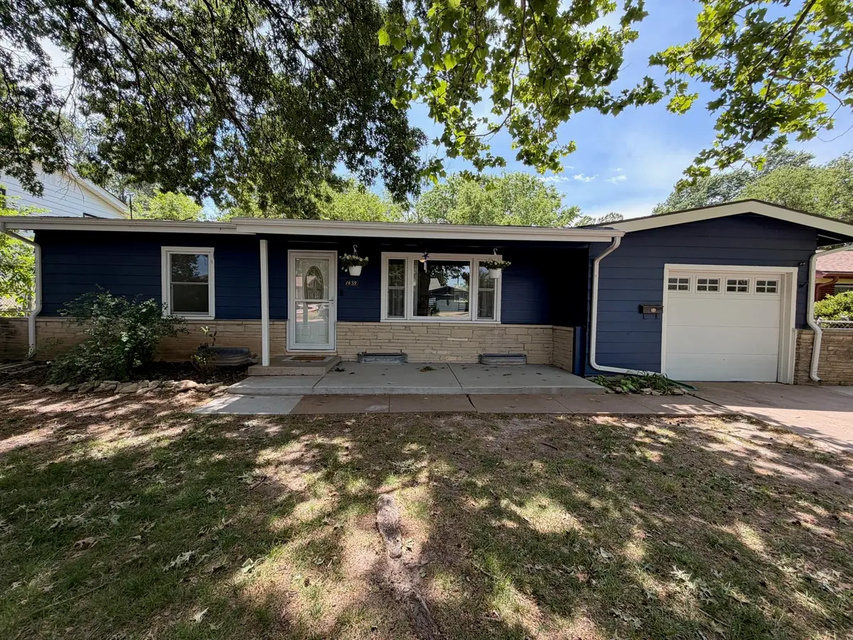 1339 N Community Dr., Derby, KS 67037 - #1