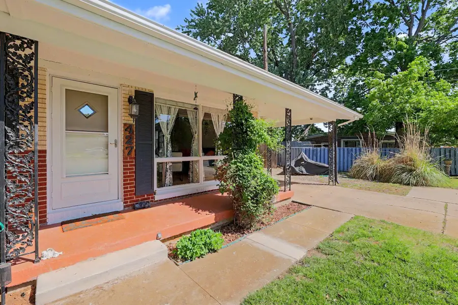 427 Ivah, Haysville, KS 67060 - #3