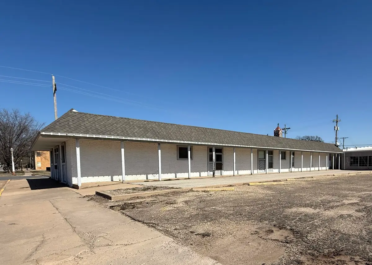 123 N Bluff, Anthony, KS 67002 - #1