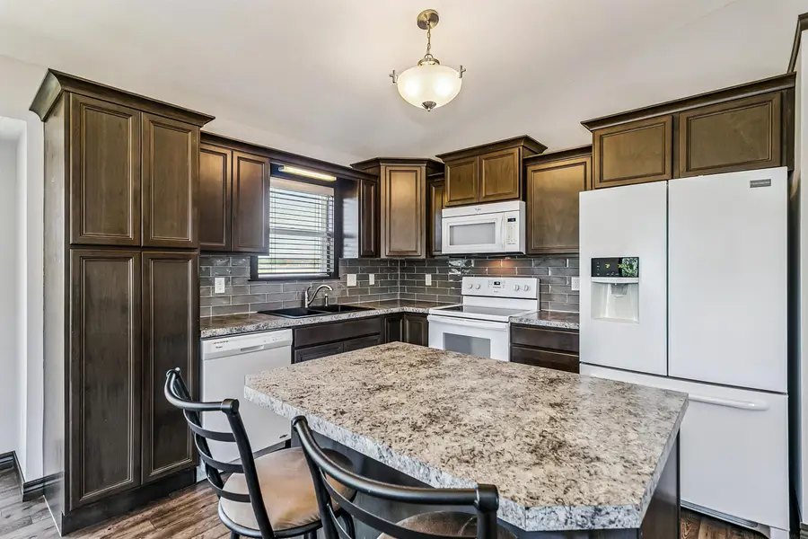 1200 E Northridge, Valley Center, KS 67147 - #3