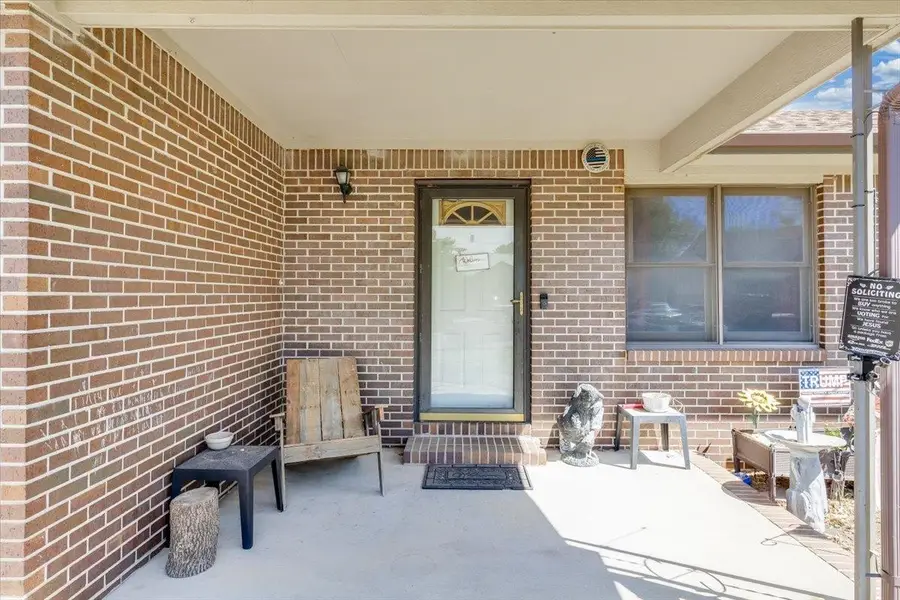 1118 E 6th St, Douglass, KS 67039 - #3