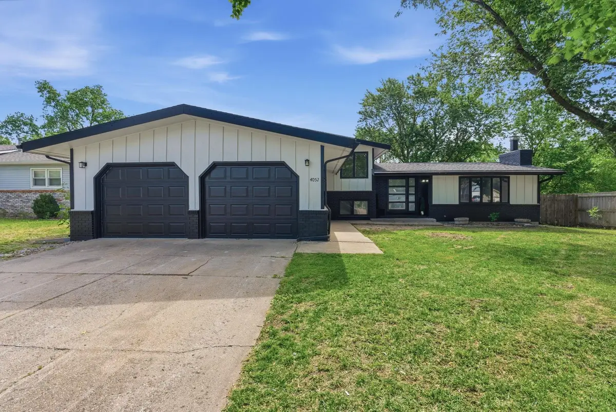 4052 N Auburn, Bel Aire, KS 67220 - #1