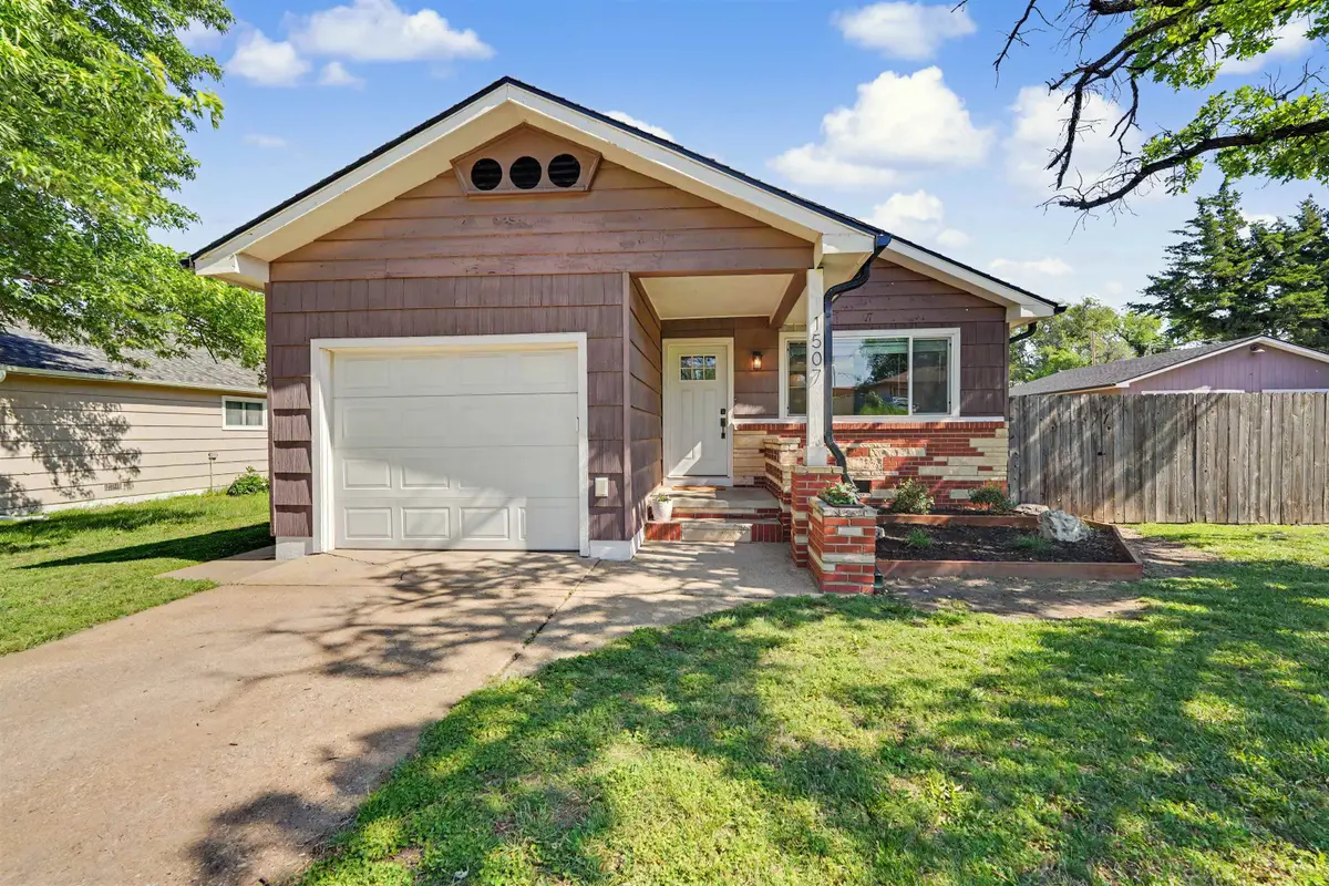 1507 Stapler Ave, Salina, KS 67401 - #1