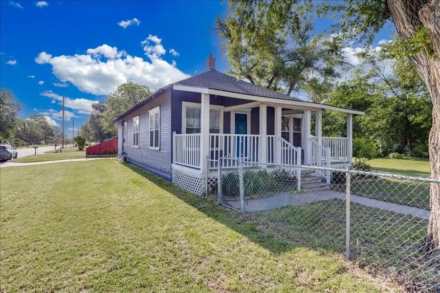 3658 N Arkansas Ave, Wichita, KS 67204 - #3