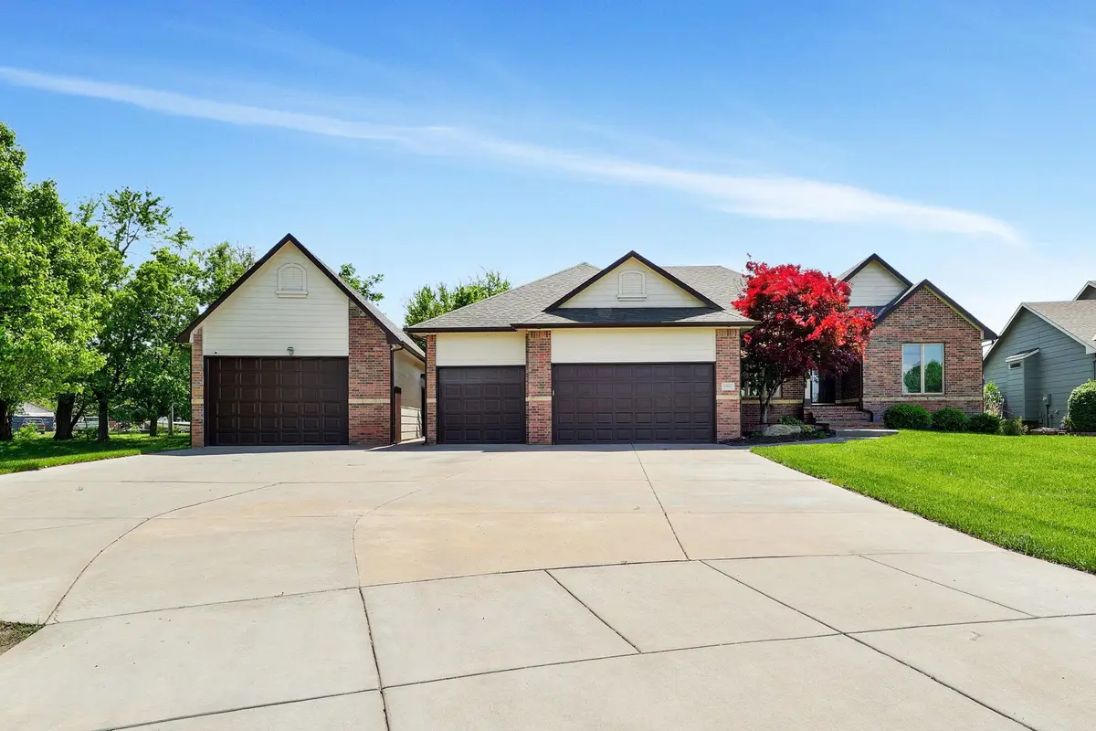 15811 W Mccormick, Goddard, KS 67052 - #1