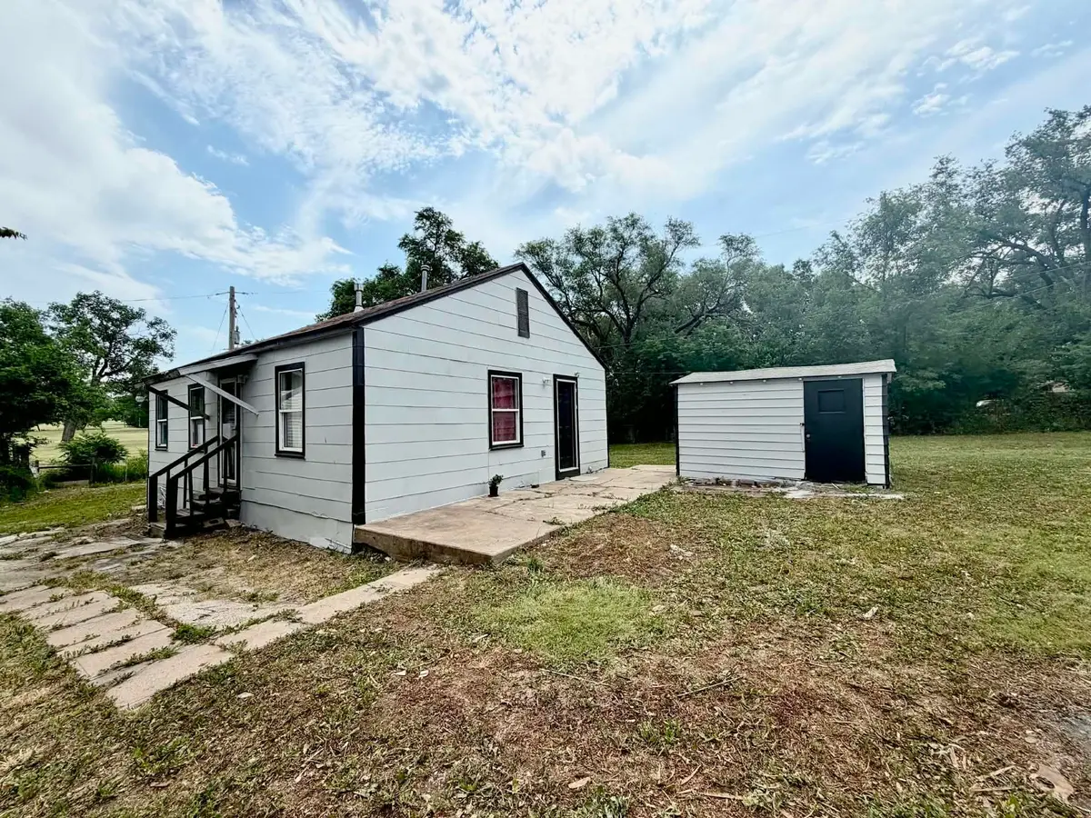 2966 S Davidson St, Wichita, KS 67210 - #1