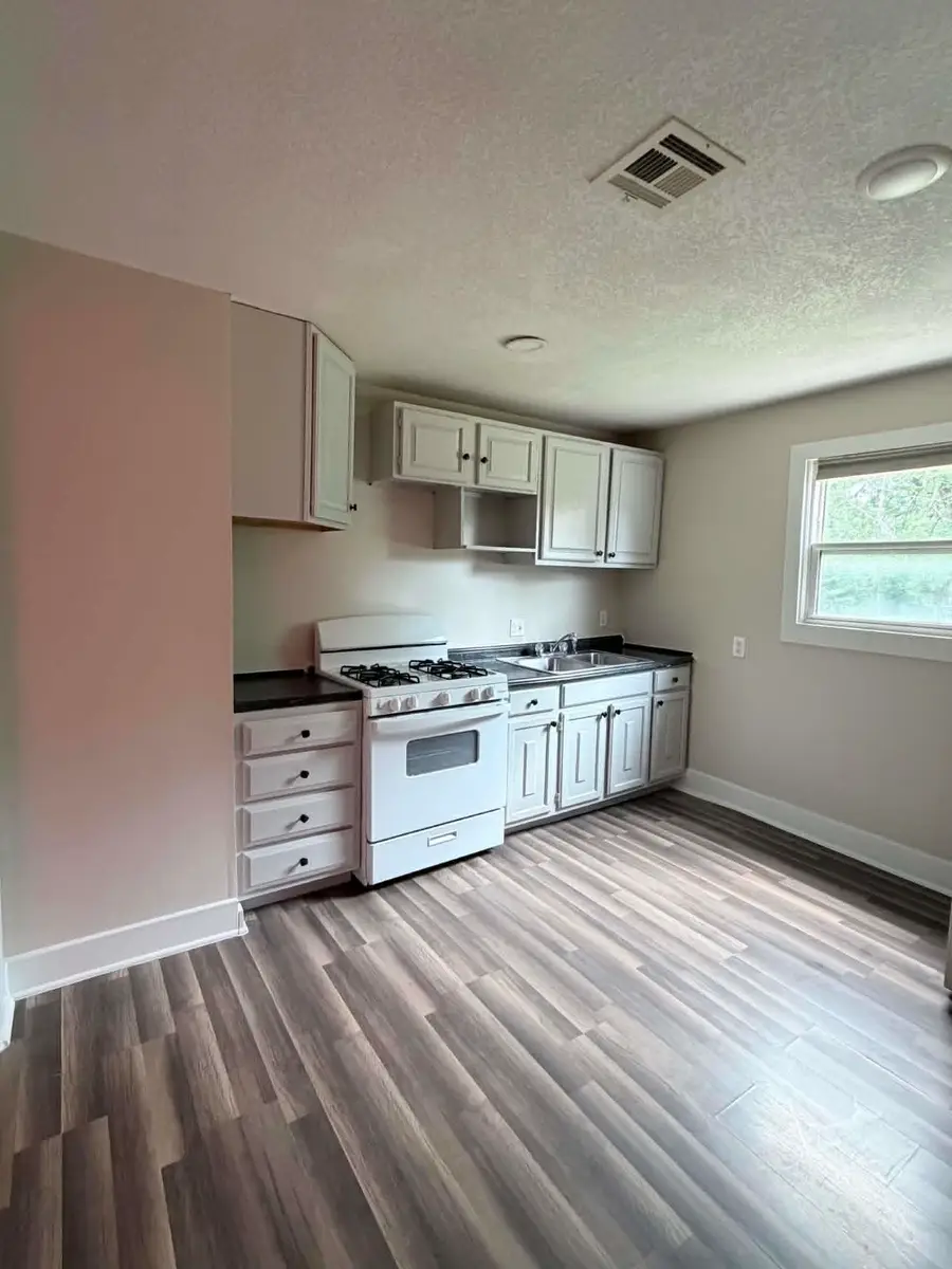 2966 S Davidson St, Wichita, KS 67210 - #3