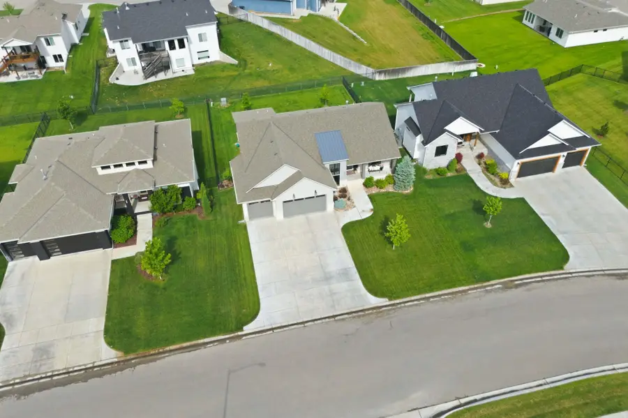 2821 N Bracken St, Wichita, KS 67226 - #2