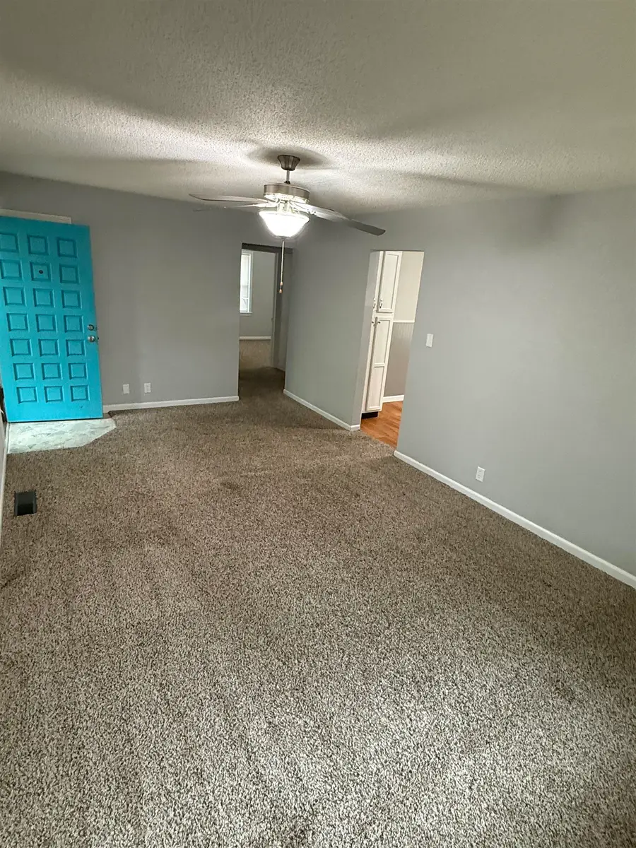2225 S Grove St, Wichita, KS 67211 - #3