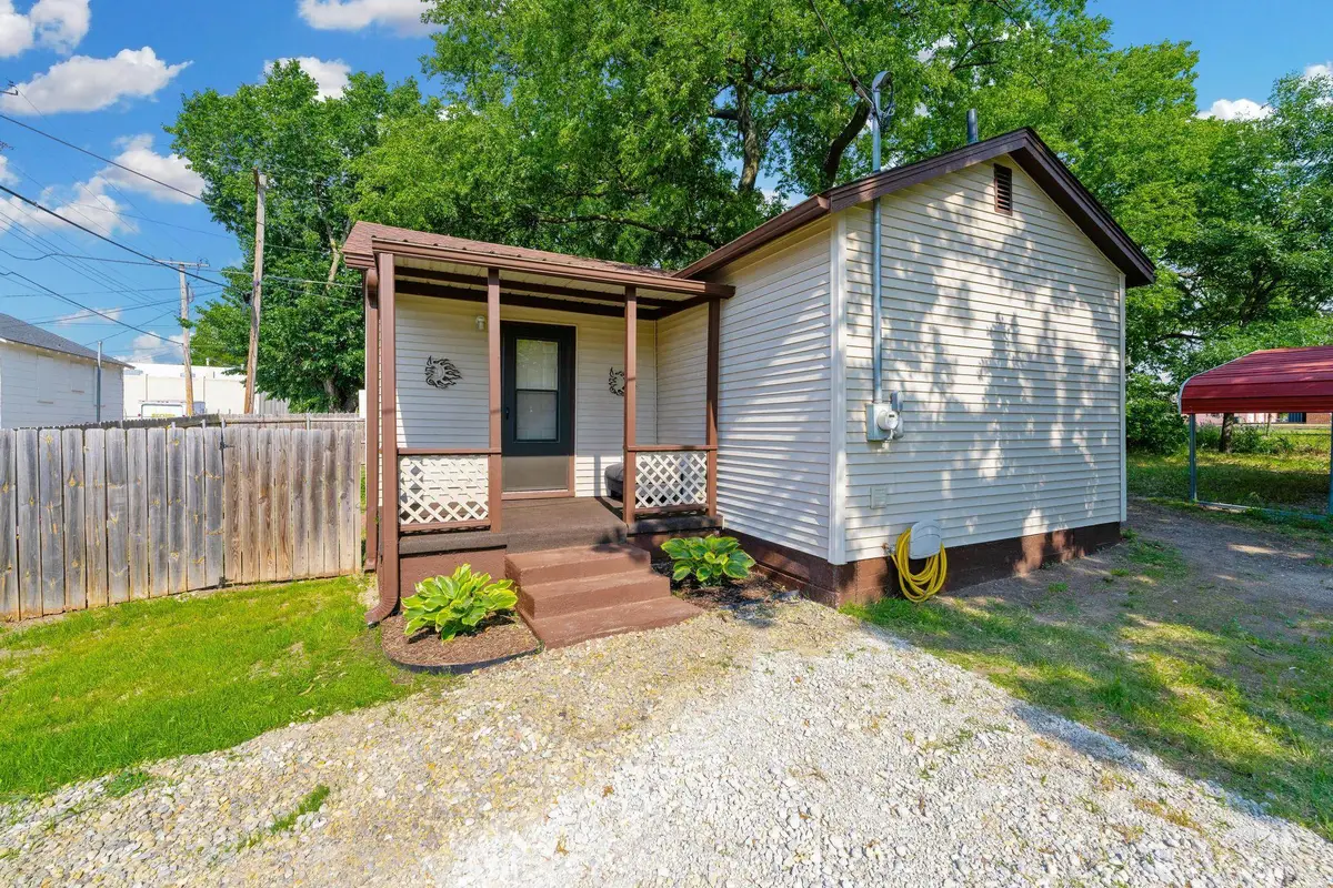 116 N B, Wellington, KS 67152 - #1