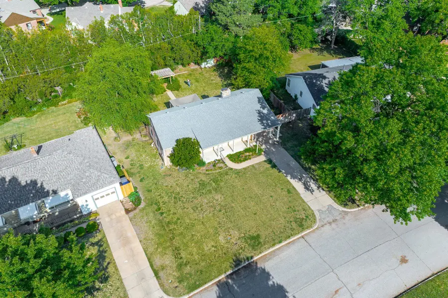 325 N Brookside, Wichita, KS 67208 - #2