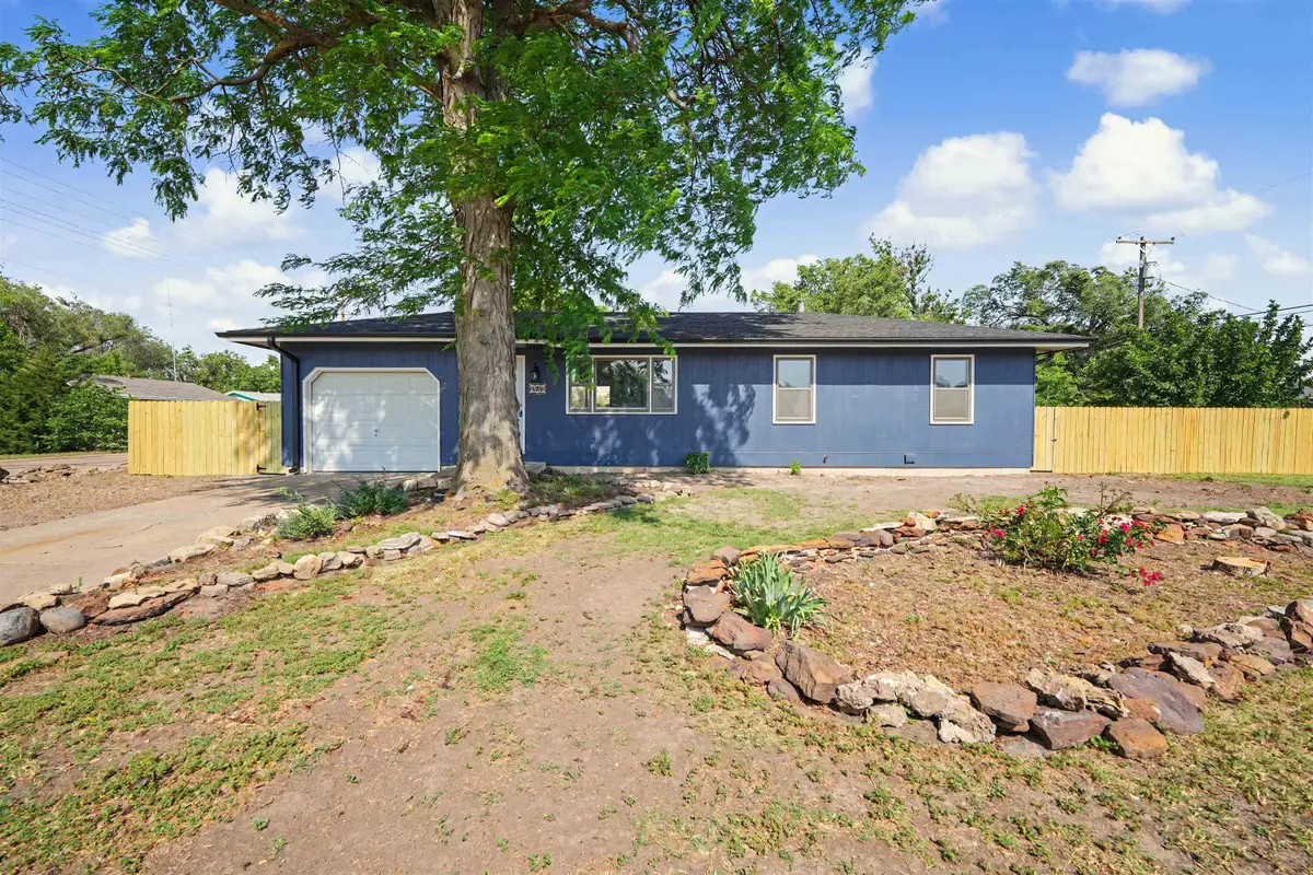 461 S Delaware Ave., Salina, KS 67401 - #1