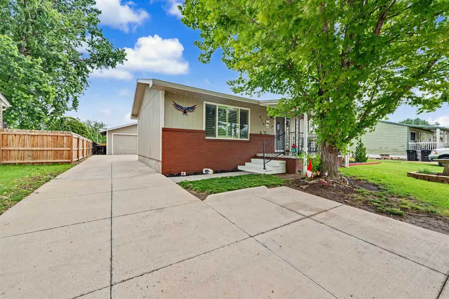 410 Maple Ave, Salina, KS 67401 - #3