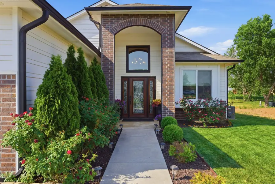 229 W Lakeside Dr, Cheney, KS 67025 - #3