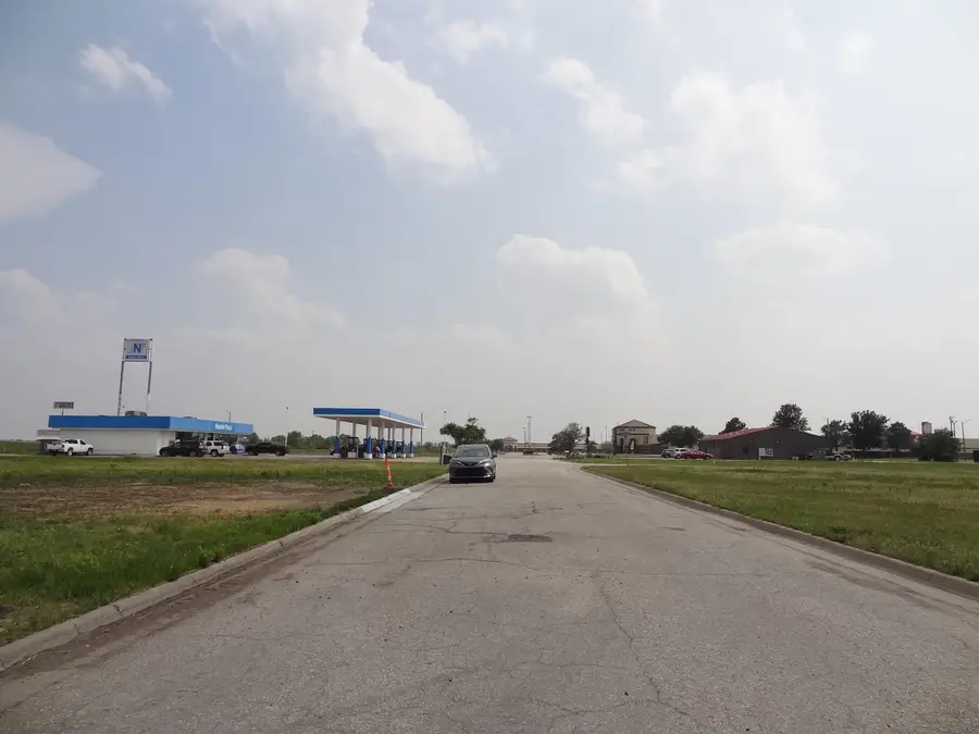 00000 SE 36th, Newton, KS 67114 - #3